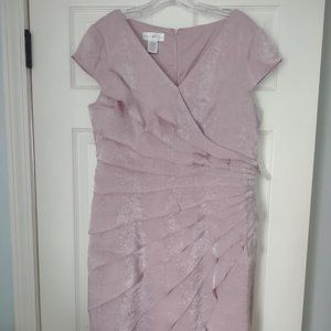 London Style Women's Shimmer Tiered Lined Dress